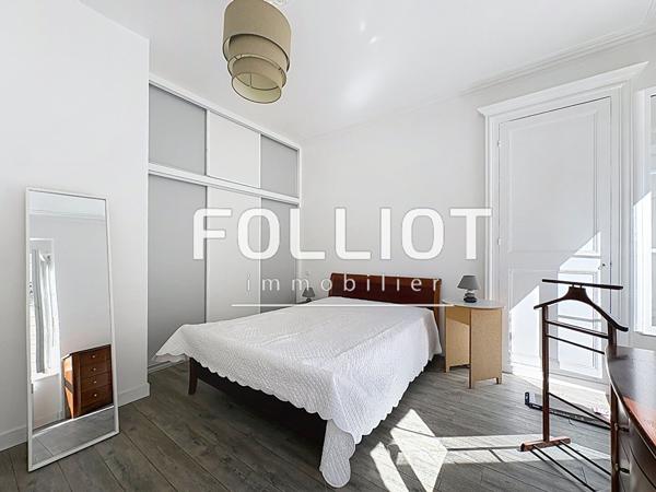 Appartement 2 pièces à vendre à Granville avec balcon -