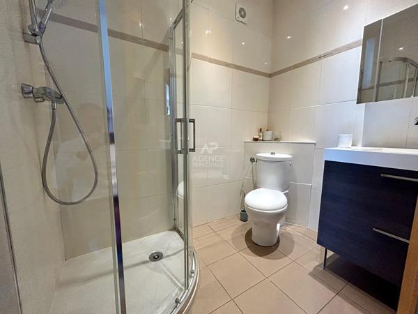 Maison Poissy 6 pièce(s) 650 000 € **  - Référence  9222