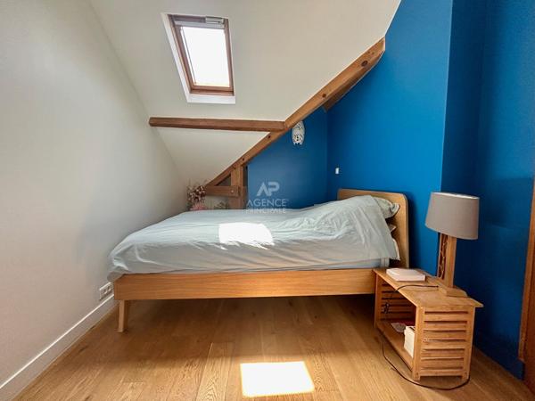 Maison Poissy 6 pièce(s) 650 000 € **  - Référence  9222