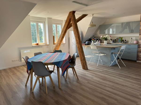 Maison - 9 pièces - 292 m²