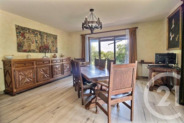 Maison à vendre  6 pièces - 165 m2 CHATEAUNEUF GRASSE - 06