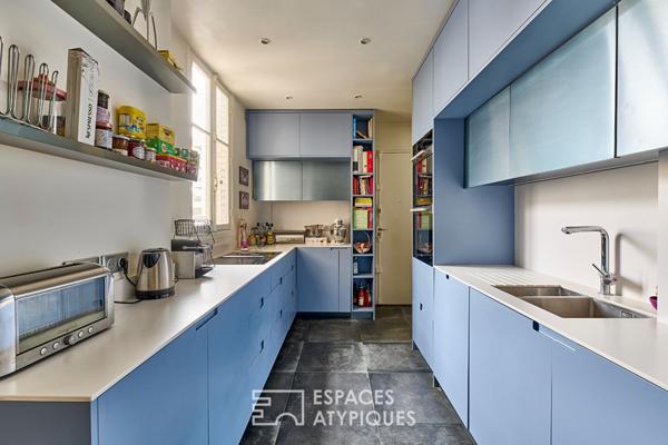 Duplex esprit loft avec séjour cathédrale et studio indépendant – Auteuil Sud