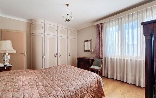 Maison à vendre    6 pièces •  Bourg-lès-Valence