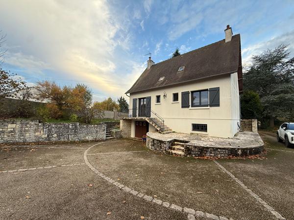 86540 THURE Maison 4 pièce(s) 180 m2