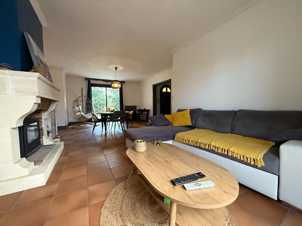 86540 THURE Maison 4 pièce(s) 180 m2