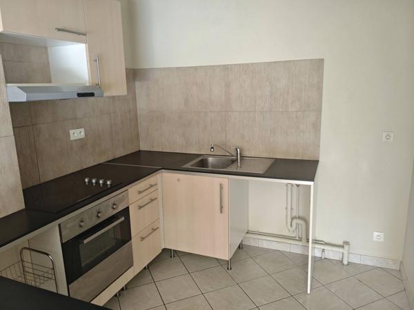 Grand appartement avec parking à Tours
