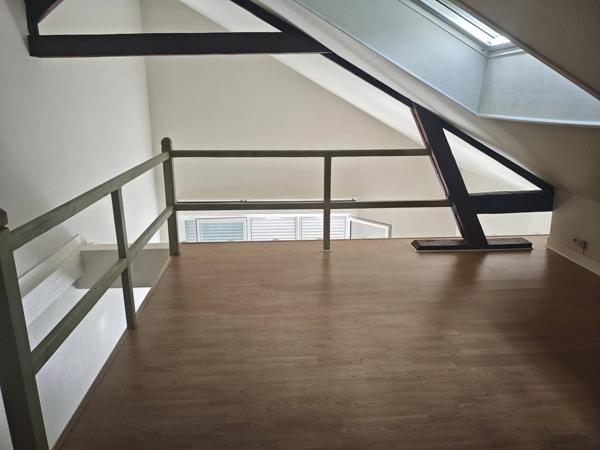 Grand appartement avec parking à Tours