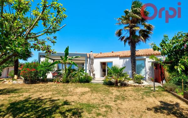 Maison à vendre    5 pièces •  Château-d'Olonne