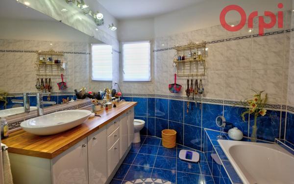 Maison à vendre    5 pièces •  Château-d'Olonne