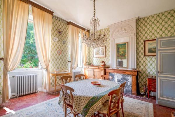 Maison à vendre |  Merville |  7 pièces | 262 m²