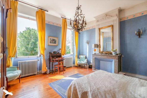 Maison à vendre |  Merville |  7 pièces | 262 m²