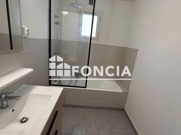 Location Appartement 3 pièces 77.13 m² - Annemasse 74100