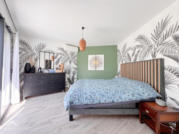 Saint-Genis-Pouilly (01630) Maison 6 Pièces 216 m2