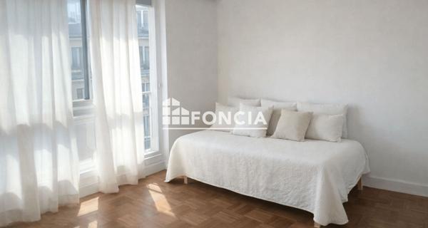 À vendre Studio 31.64 m² - Paris 75010