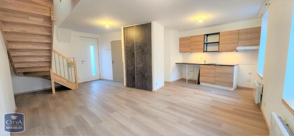 Appartement à louer 2 pièces 51.35m²