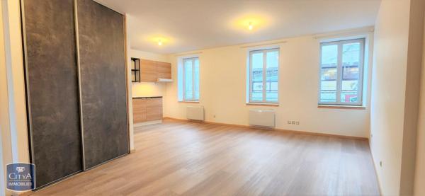 Appartement à louer 2 pièces 51.35m²