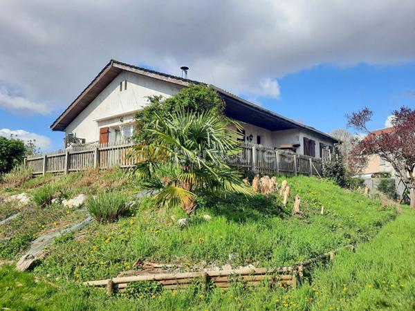 Vente Maison107 m² - 5 Pièces - CHOISEY (39100)