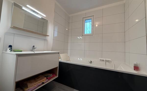 Maison à vendre    4 pièces • 110 m2 Saint-Longis