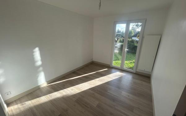 Maison à vendre    4 pièces • 110 m2 Saint-Longis