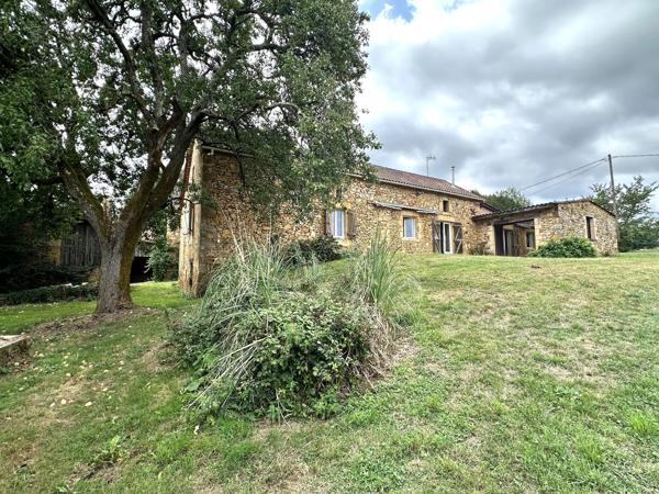 Authentique ferme avec 4 ha de terrain