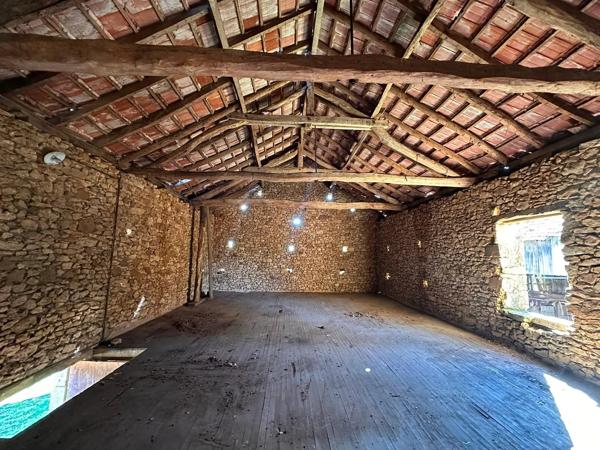 Authentique ferme avec 4 ha de terrain