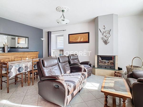 Achat maison Saint-Étienne-du-Gué-de-l'Isle - 6 pièce(s) - 165 m² - 250 275 €