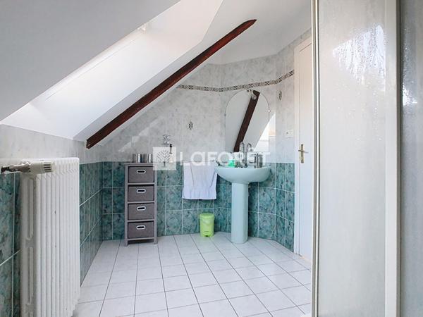 Achat maison Saint-Étienne-du-Gué-de-l'Isle - 6 pièce(s) - 165 m² - 250 275 €