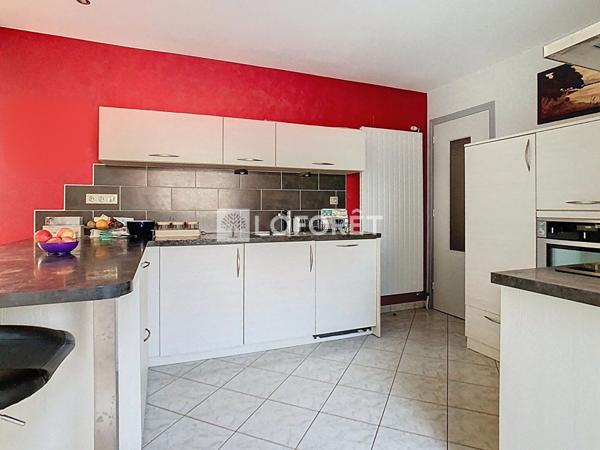 Achat maison Saint-Étienne-du-Gué-de-l'Isle - 6 pièce(s) - 165 m² - 250 275 €
