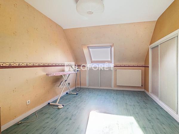 Achat maison Saint-Étienne-du-Gué-de-l'Isle - 6 pièce(s) - 165 m² - 250 275 €