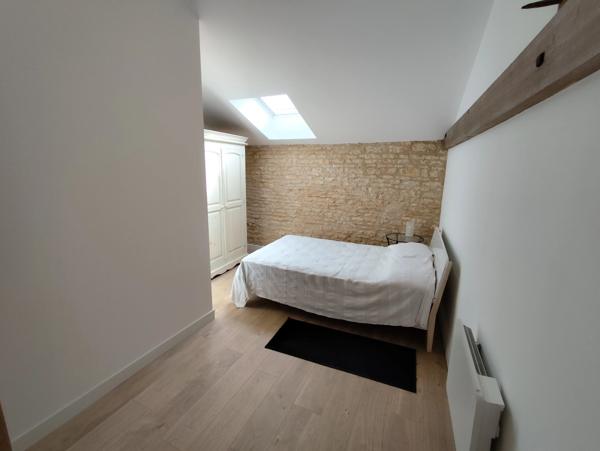 Charmante maison de village de 3 chambres avec une maison d'amis d'une chambre
