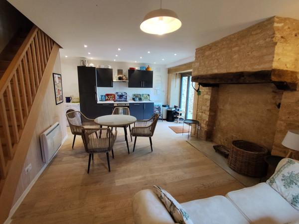 Charmante maison de village de 3 chambres avec une maison d'amis d'une chambre