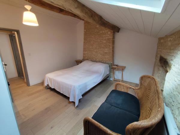 Charmante maison de village de 3 chambres avec une maison d'amis d'une chambre