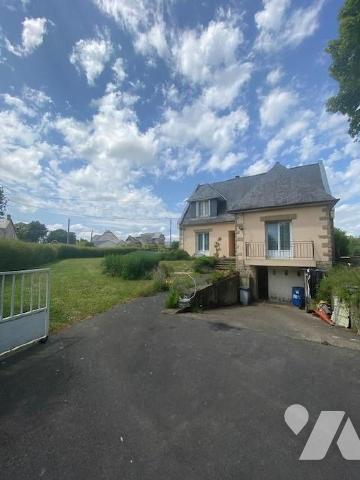 Maison à Vendre à Tinténiac (35190) en Ille-et-Vilaine (35)

Cette maison construite en 1968 ...