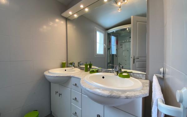 Maison à vendre    5 pièces •  Dolus-d'Oléron