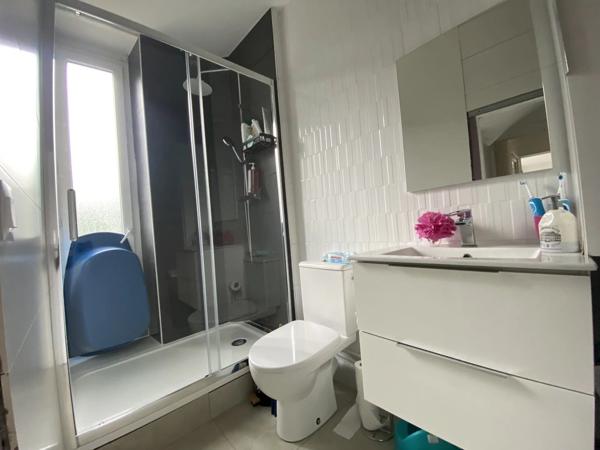 Vente                                                      Maison
                        
                     9 pièces                      188 m2                     à Louvres