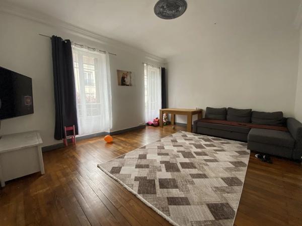 Vente                                                      Maison
                        
                     9 pièces                      188 m2                     à Louvres