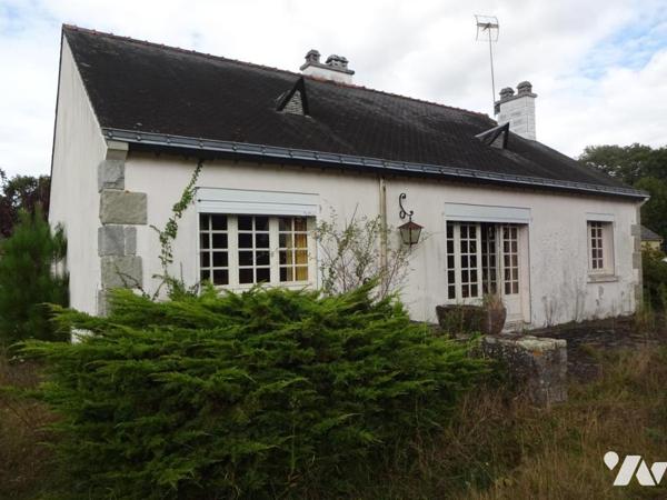 BAINS SUR OUST Proche REDON, Maison Plain-Pied T3 sur terrain 1300m² environ.