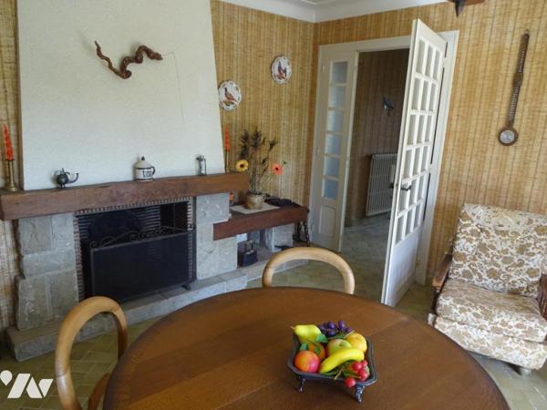 BAINS SUR OUST Proche REDON, Maison Plain-Pied T3 sur terrain 1300m² environ.