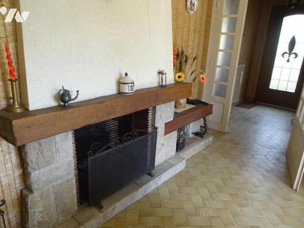 BAINS SUR OUST Proche REDON, Maison Plain-Pied T3 sur terrain 1300m² environ.