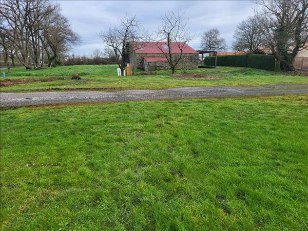 Terrain à vendre |  Bellevigny |  457 m²