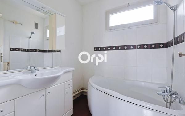 Appartement à vendre    3 pièces • 65,47 m2 Loos