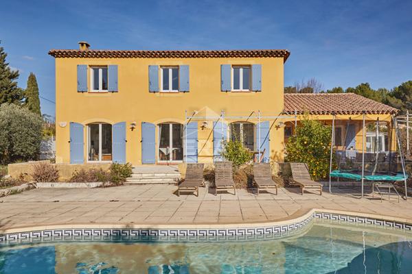 Aix-en-Provence - Maison avec jardin, piscine et garage
