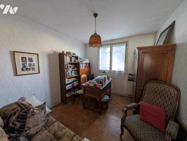 BOURG LES VALENCE - Appartement T3, 58 m²