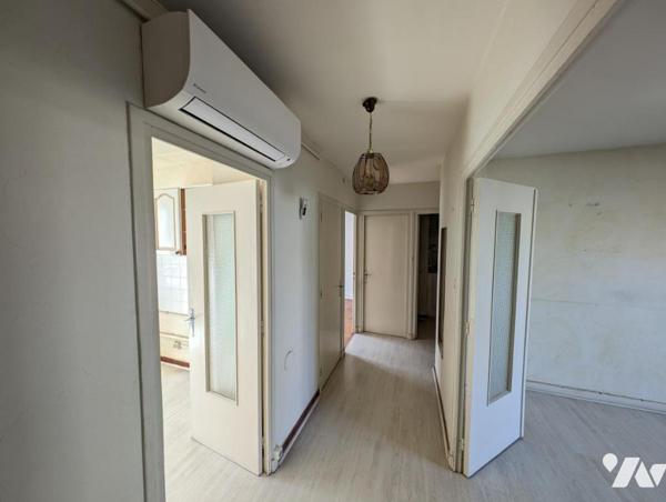 BOURG LES VALENCE - Appartement T3, 58 m²