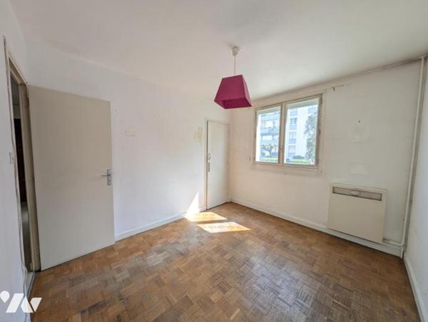BOURG LES VALENCE - Appartement T3, 58 m²