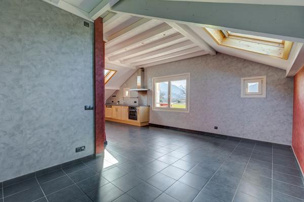 Appartement 4 pièces - 3 chambres - Villaz - Cave + Parkings