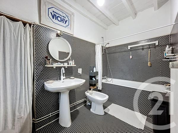 Maison à vendre  7 pièces - 183 m2 CESSET - 03