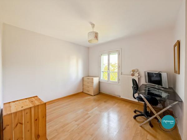 Maison Le Plessis Pate 8 pièce(s) 162 m2