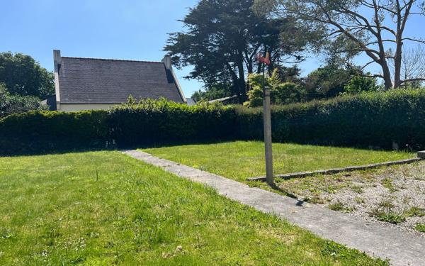 Maison à vendre    4 pièces •  Lanvéoc