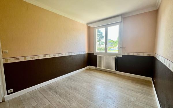 Maison à vendre    4 pièces •  Lanvéoc